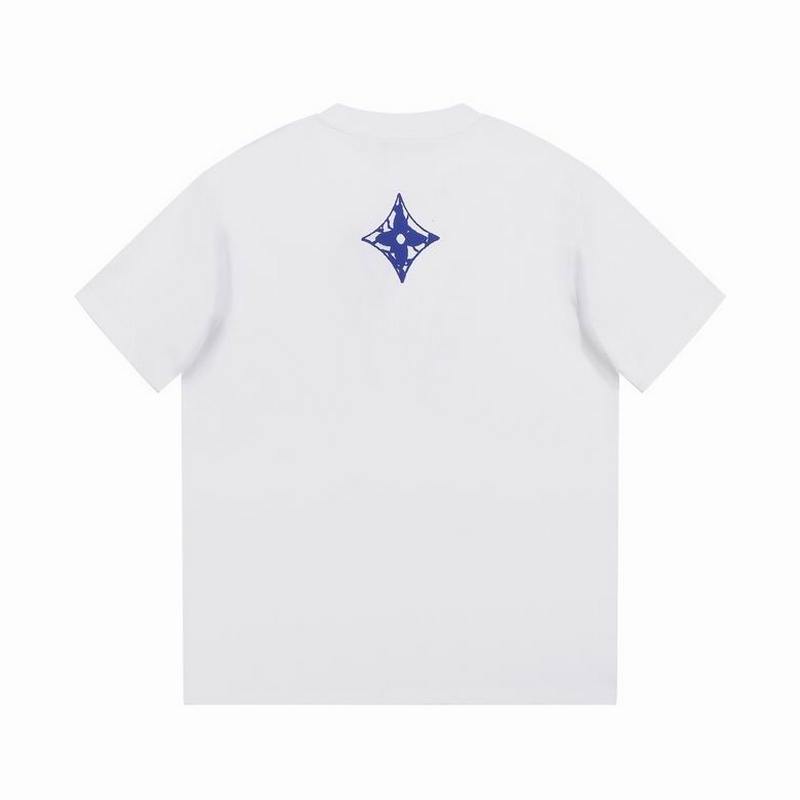 Louis Vuitton Men's T-shirts 151